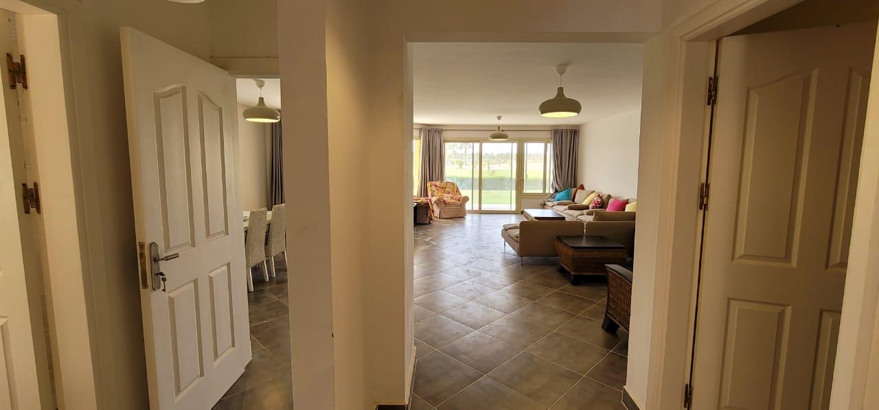  Villas