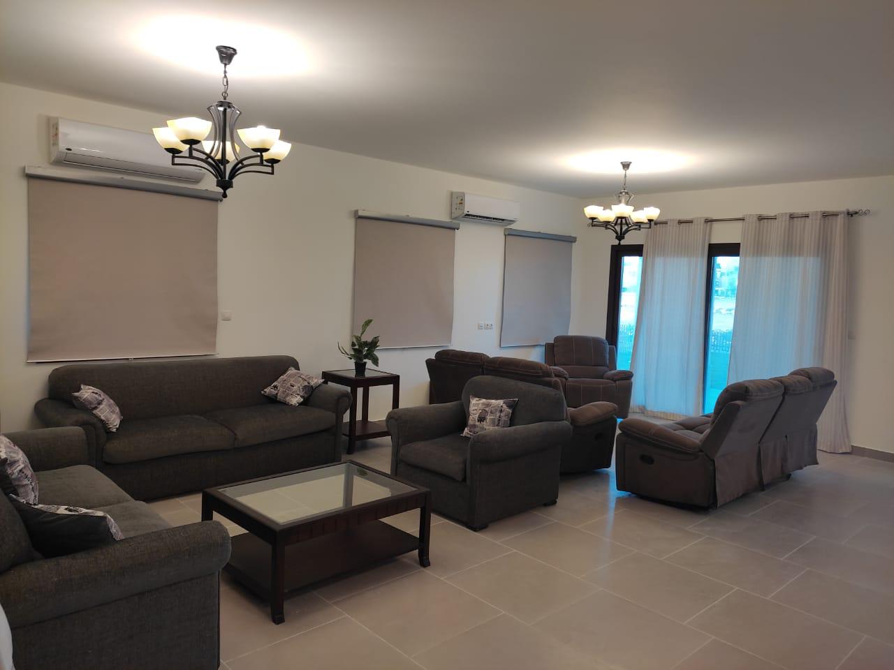  Villas