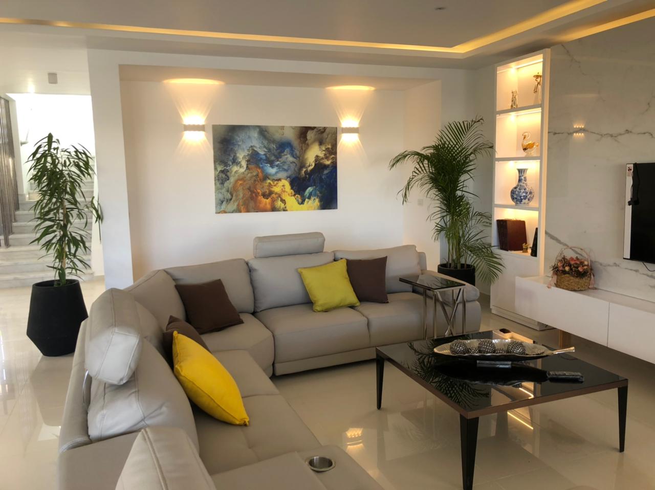  Villas