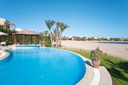  Villas