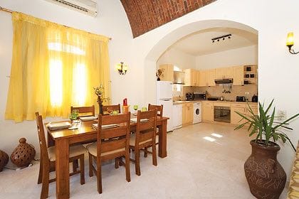  Villas