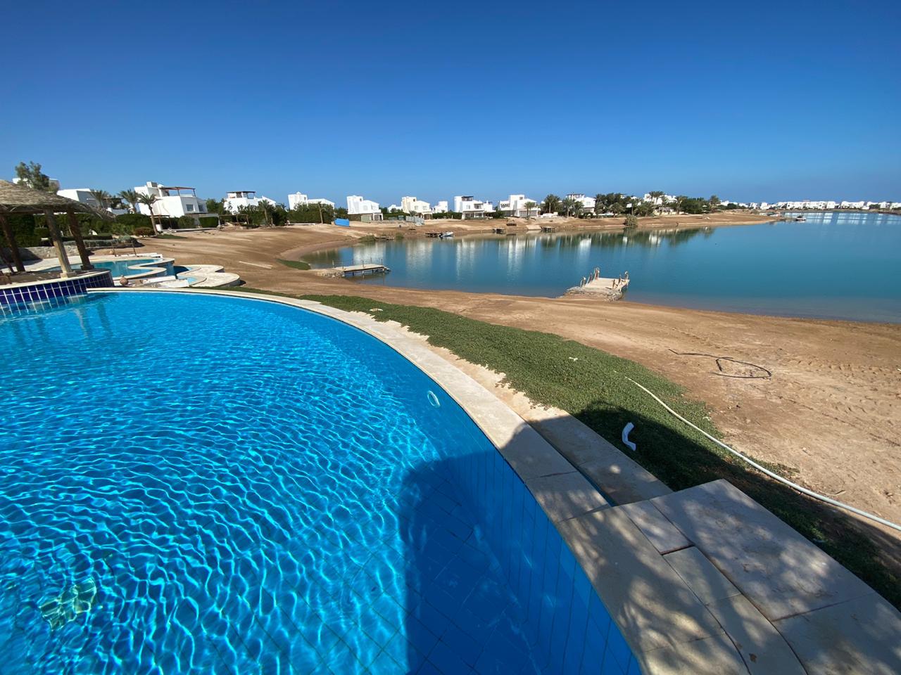  Villas