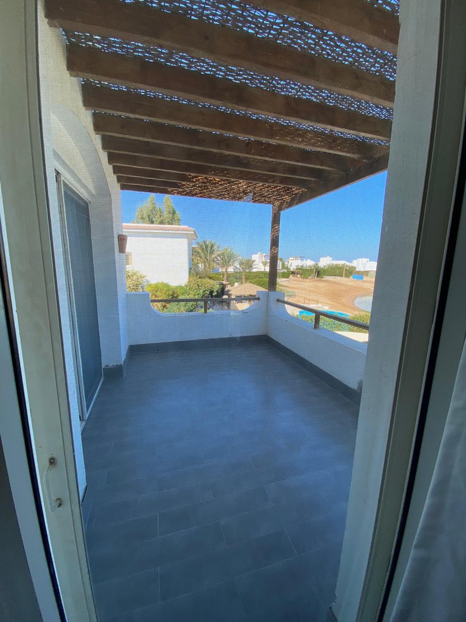  Villas