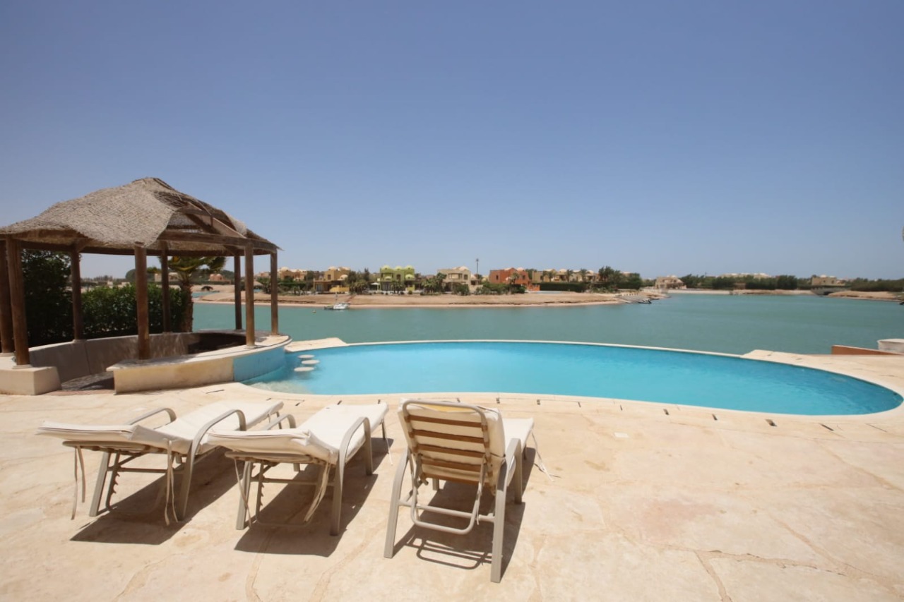  Villas