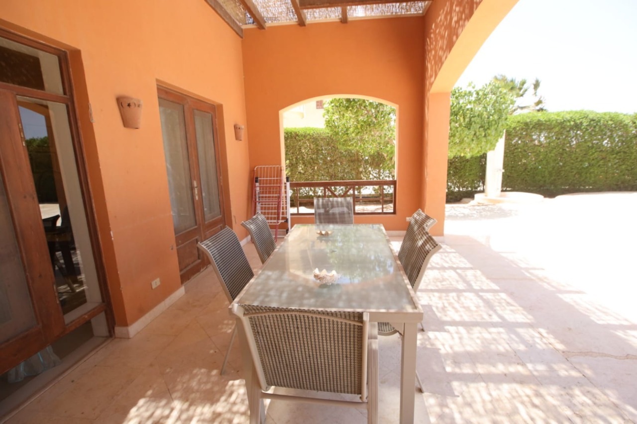  Villas