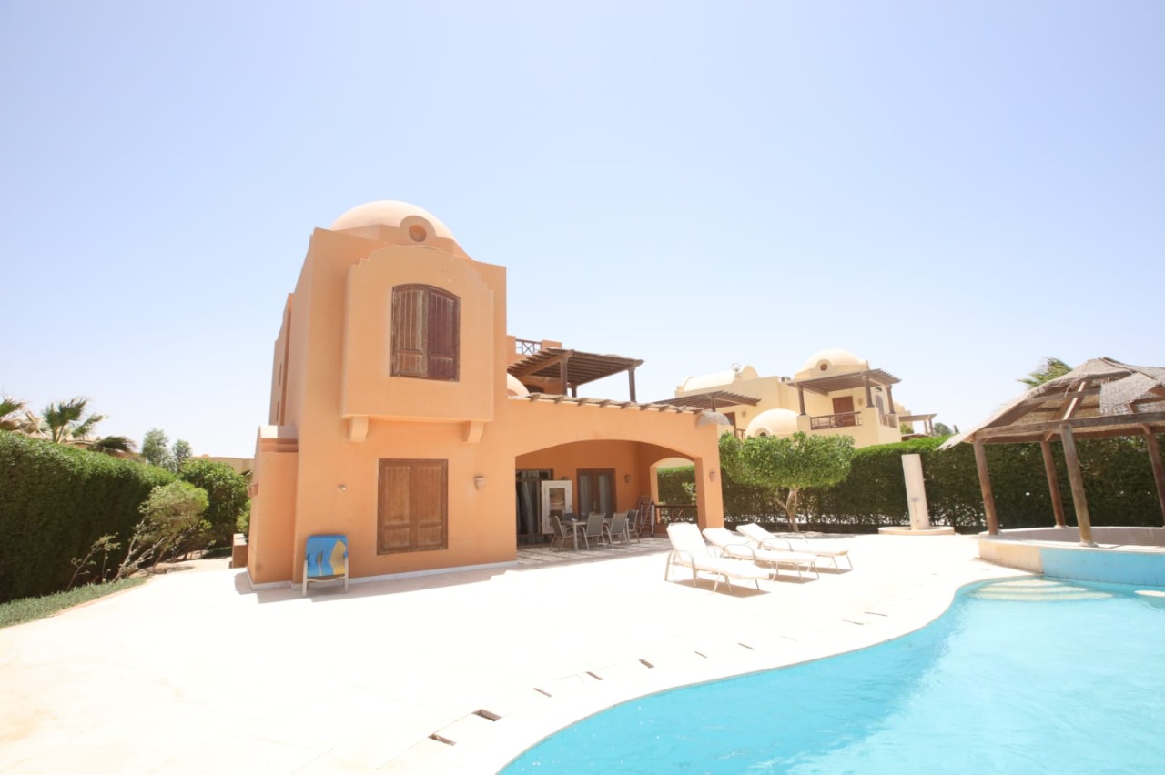  Villas