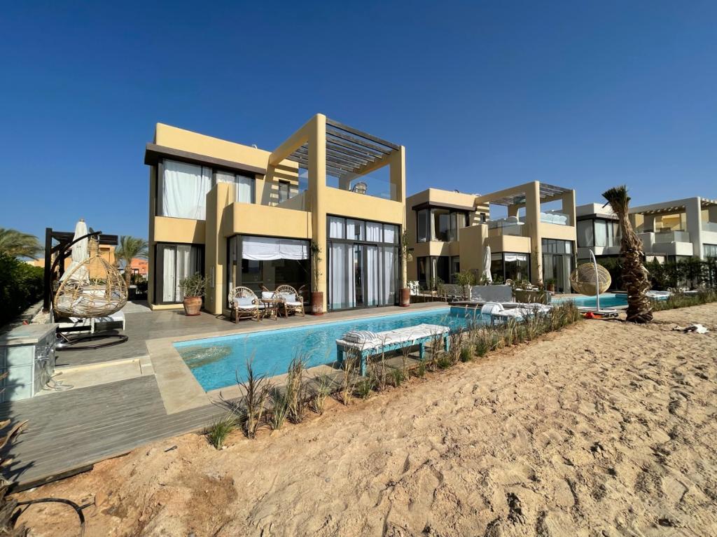  Villas