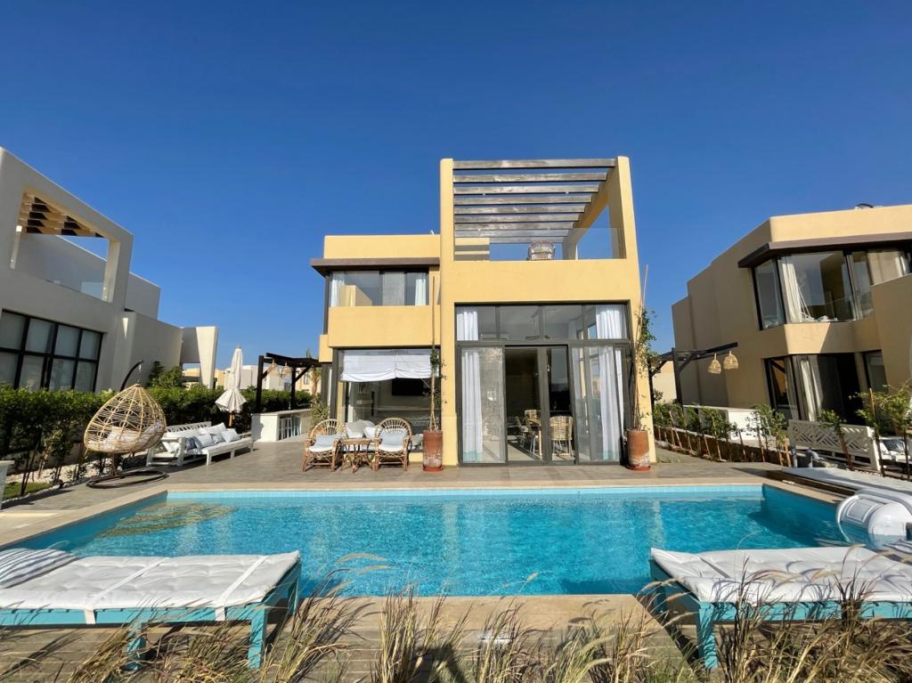  Villas