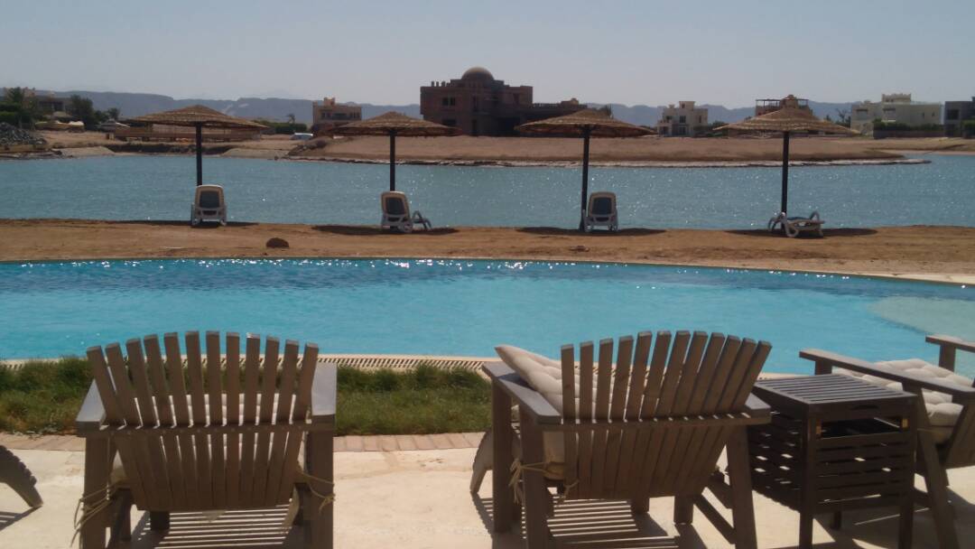  Villas