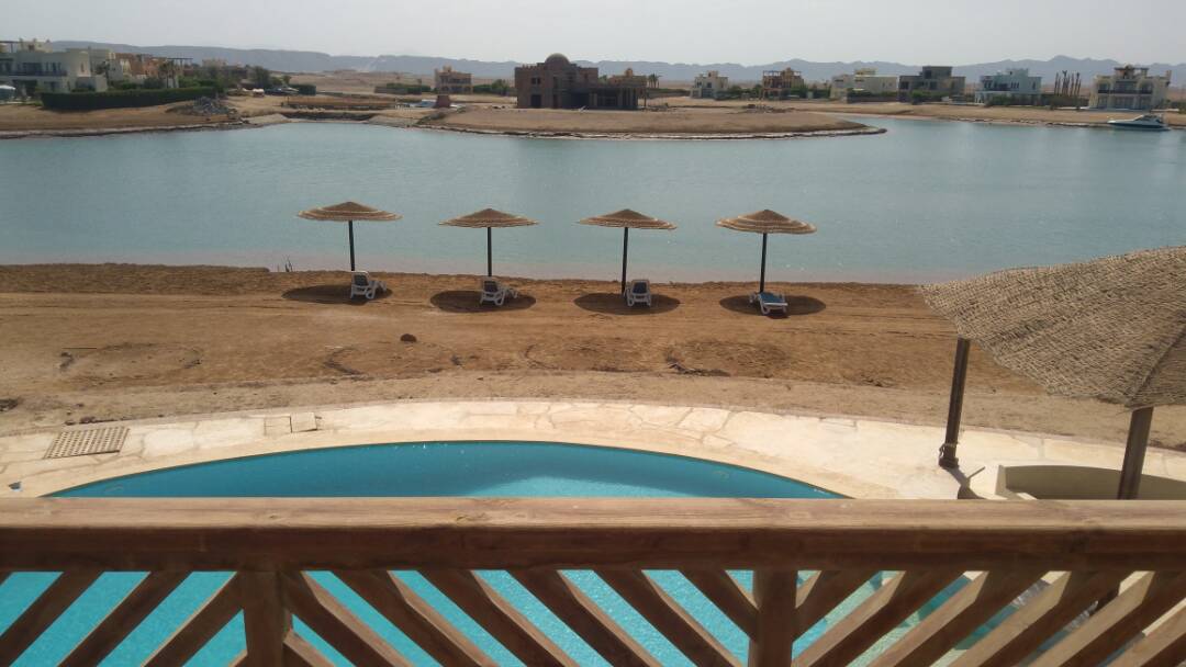  Villas
