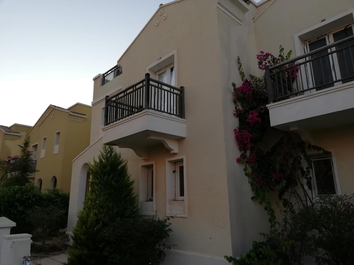  Villas