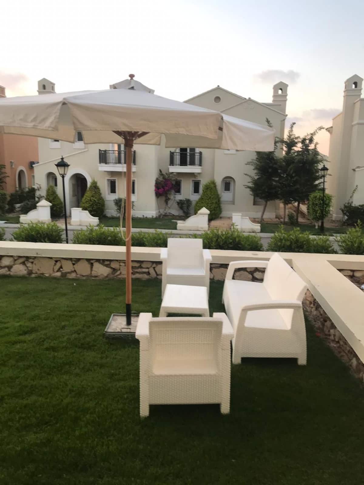  Villas