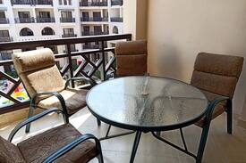  Hotels