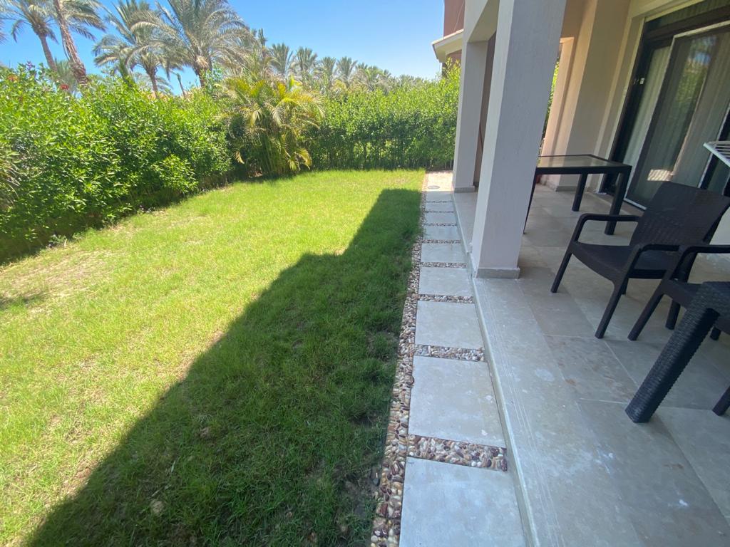  Villas
