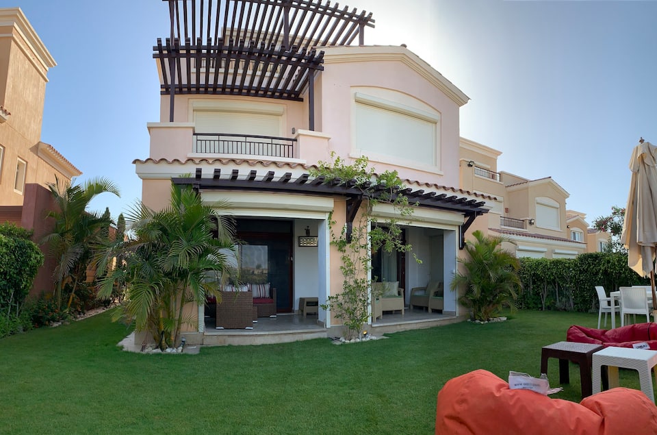  Villas