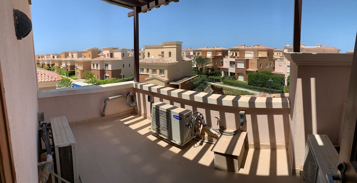  Villas