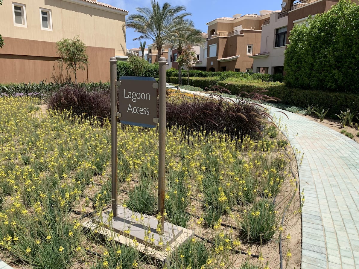  Villas