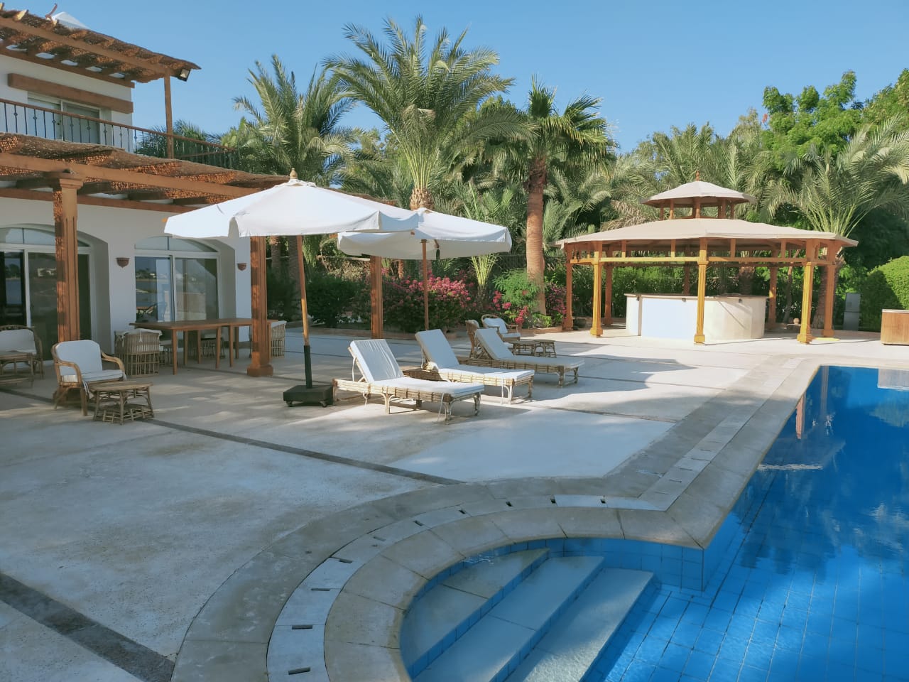  Villas