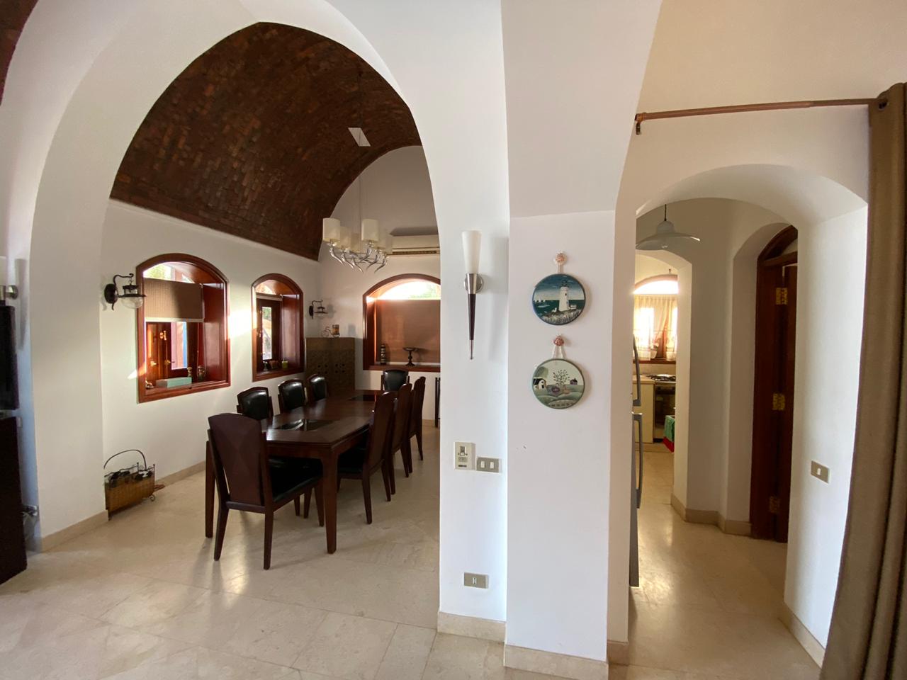  Villas