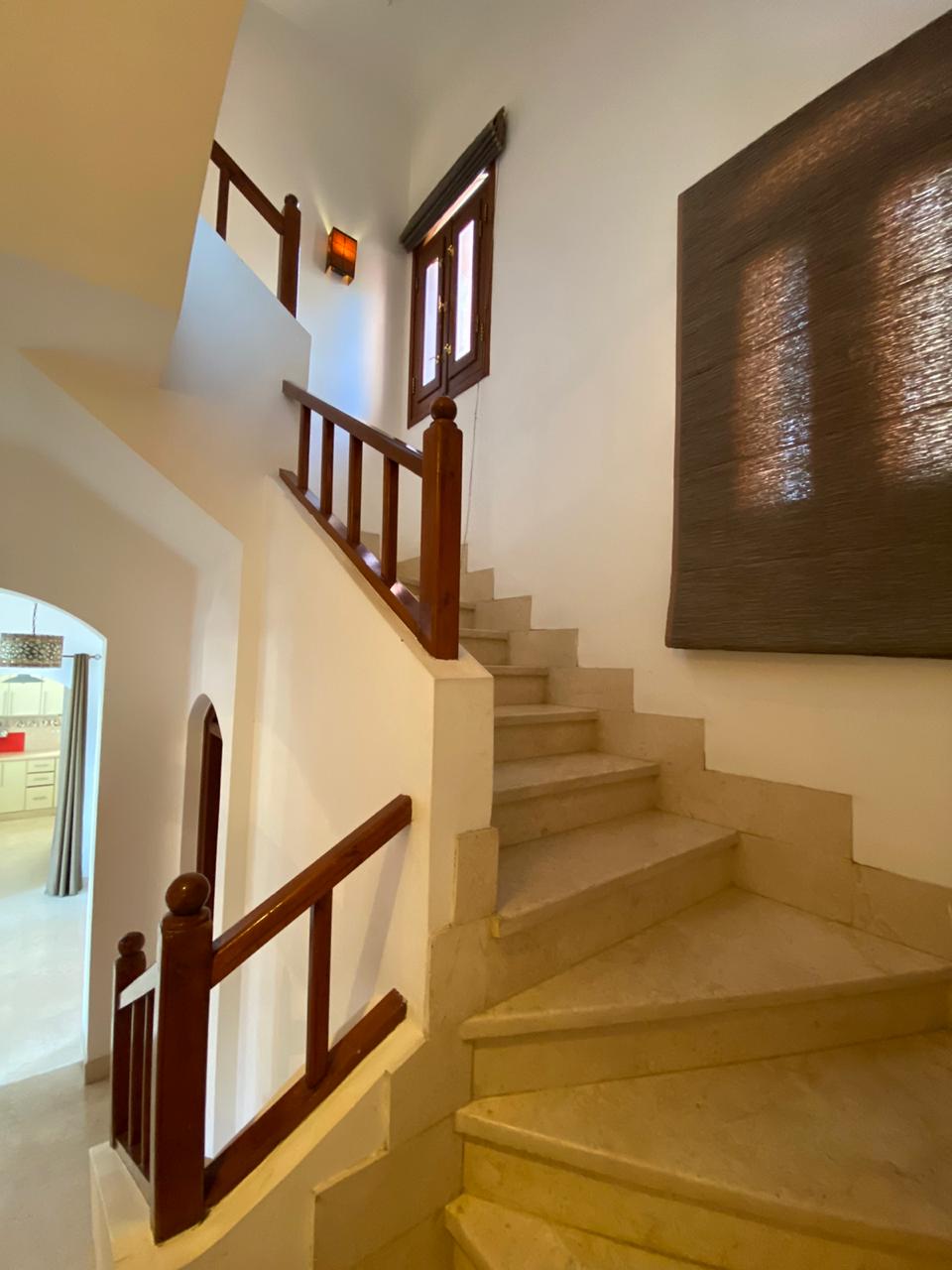  Villas