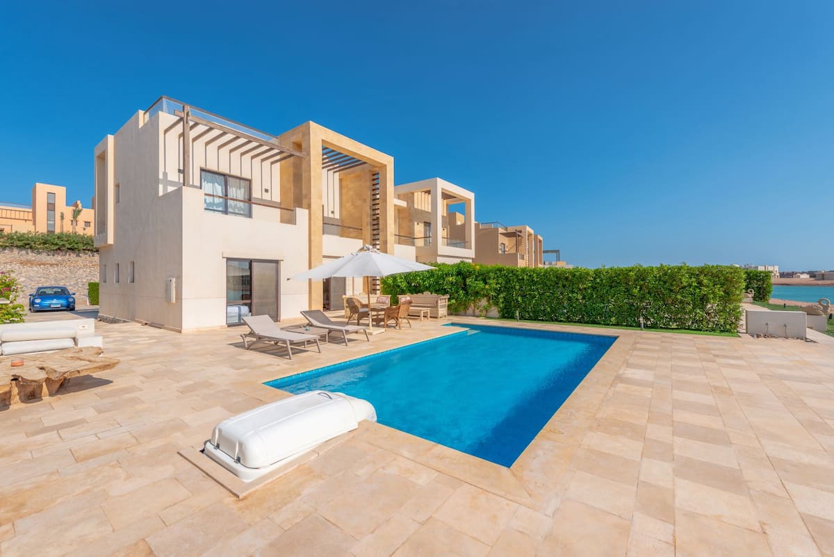  Villas