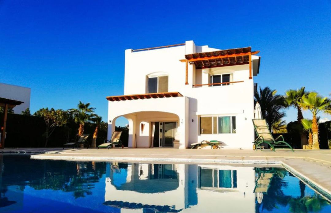  Villas