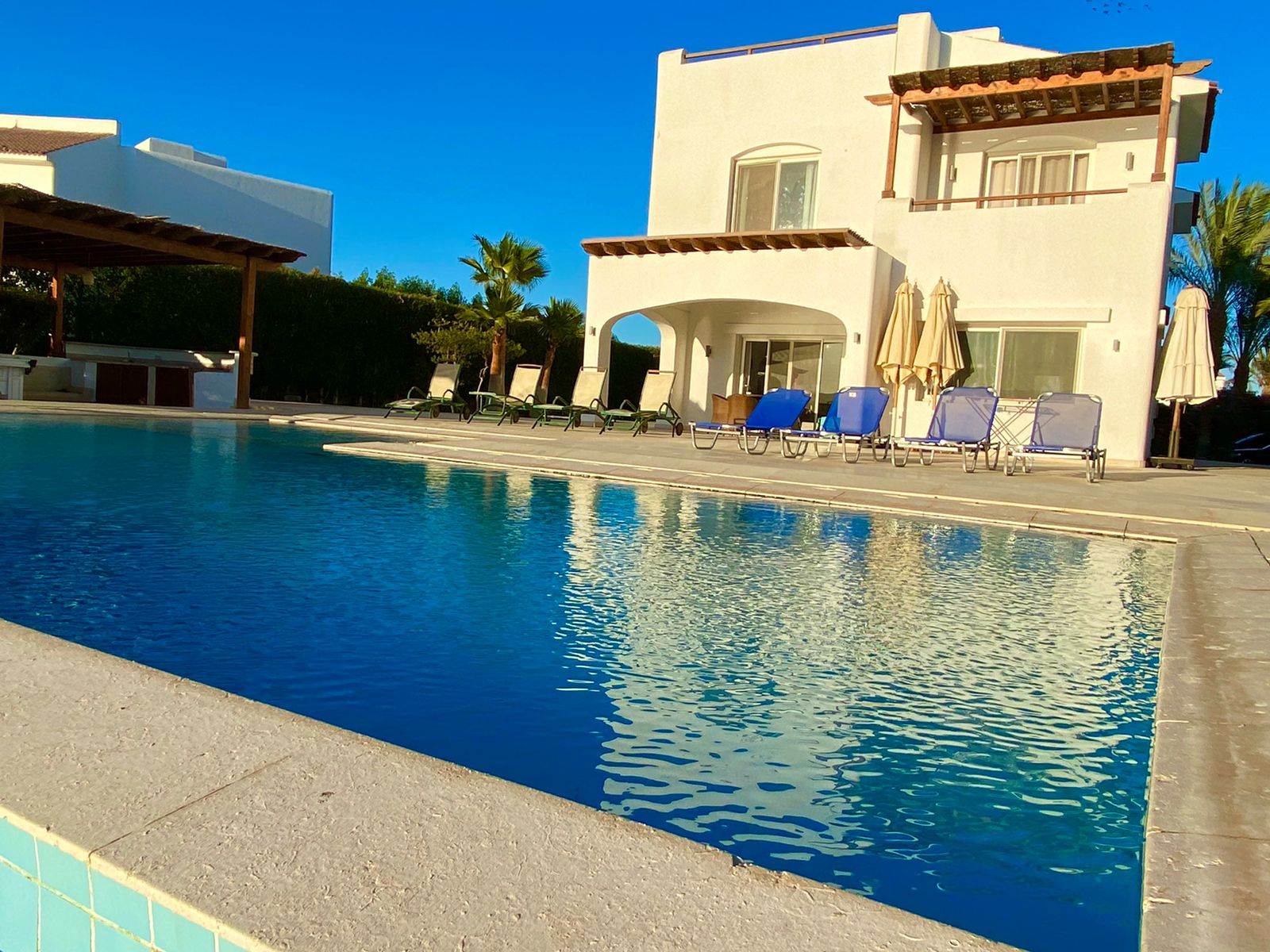  Villas