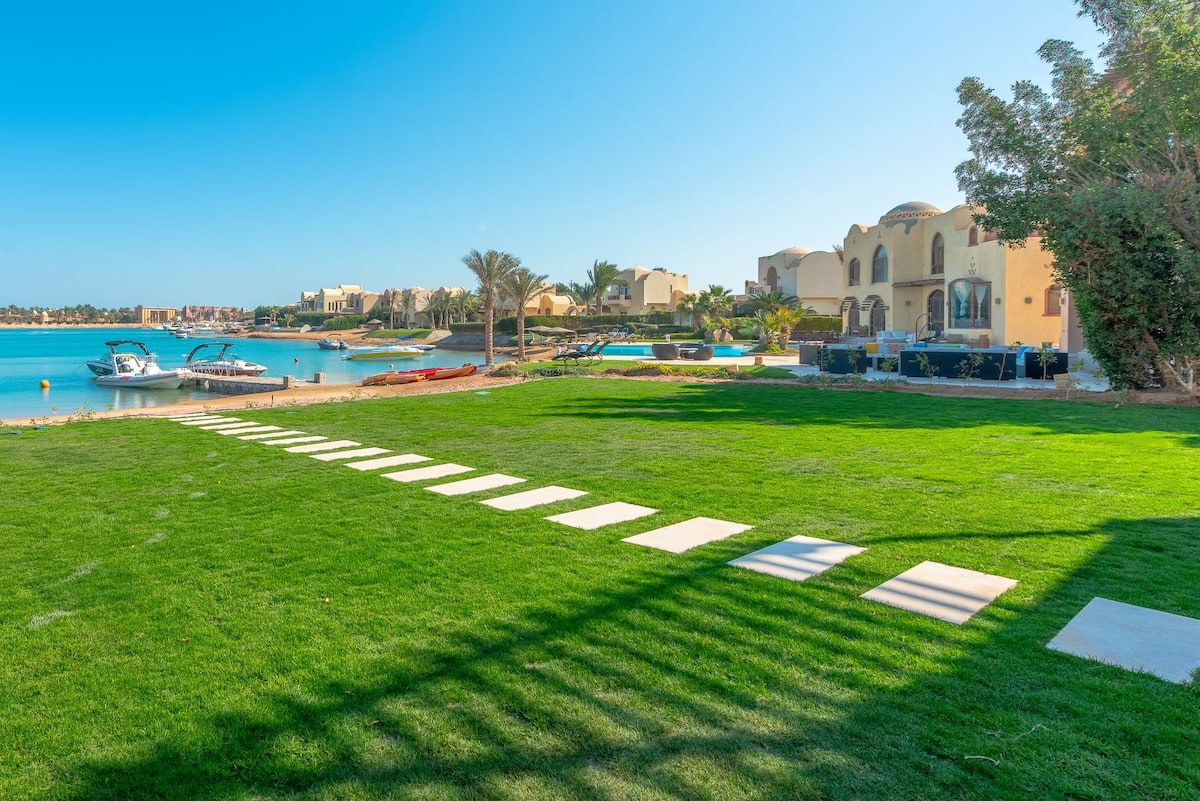  Villas