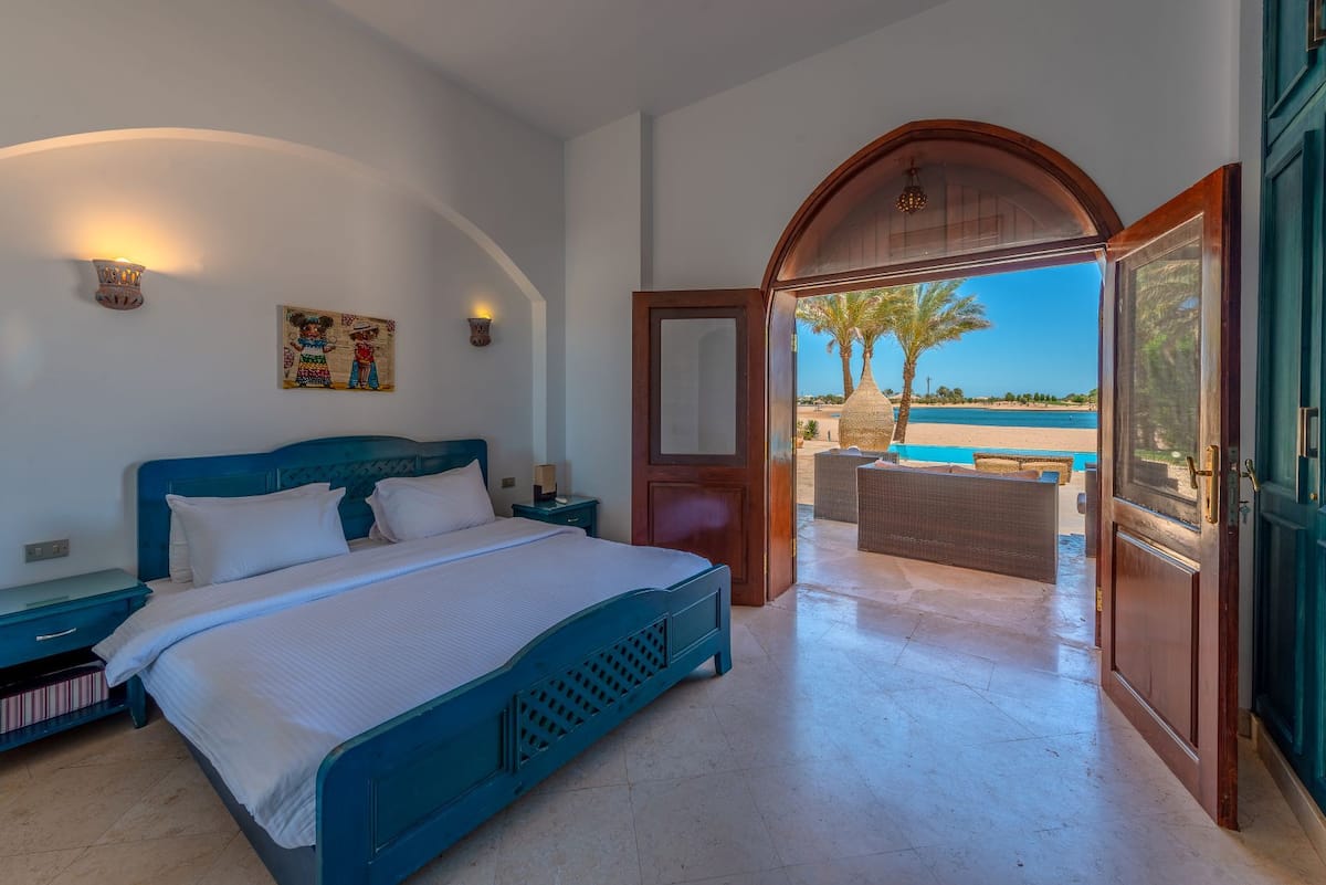  Villas