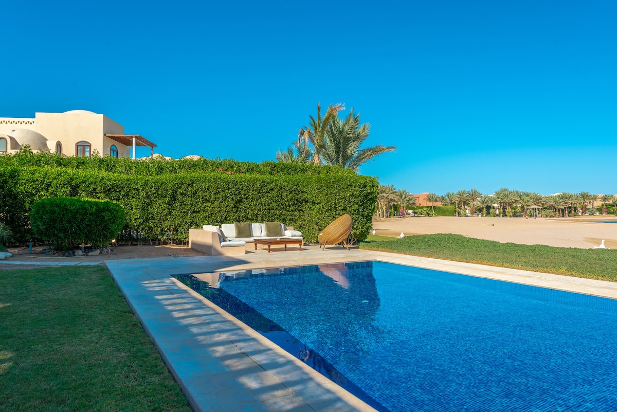  Villas