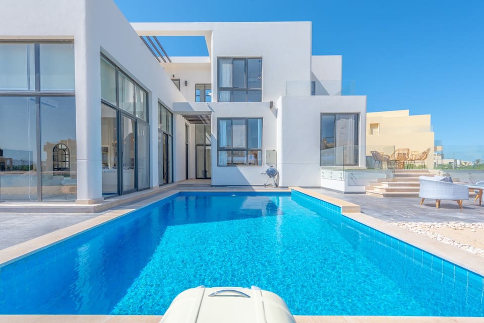  Villas