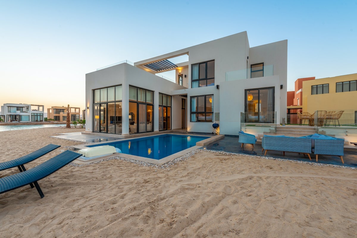  Villas