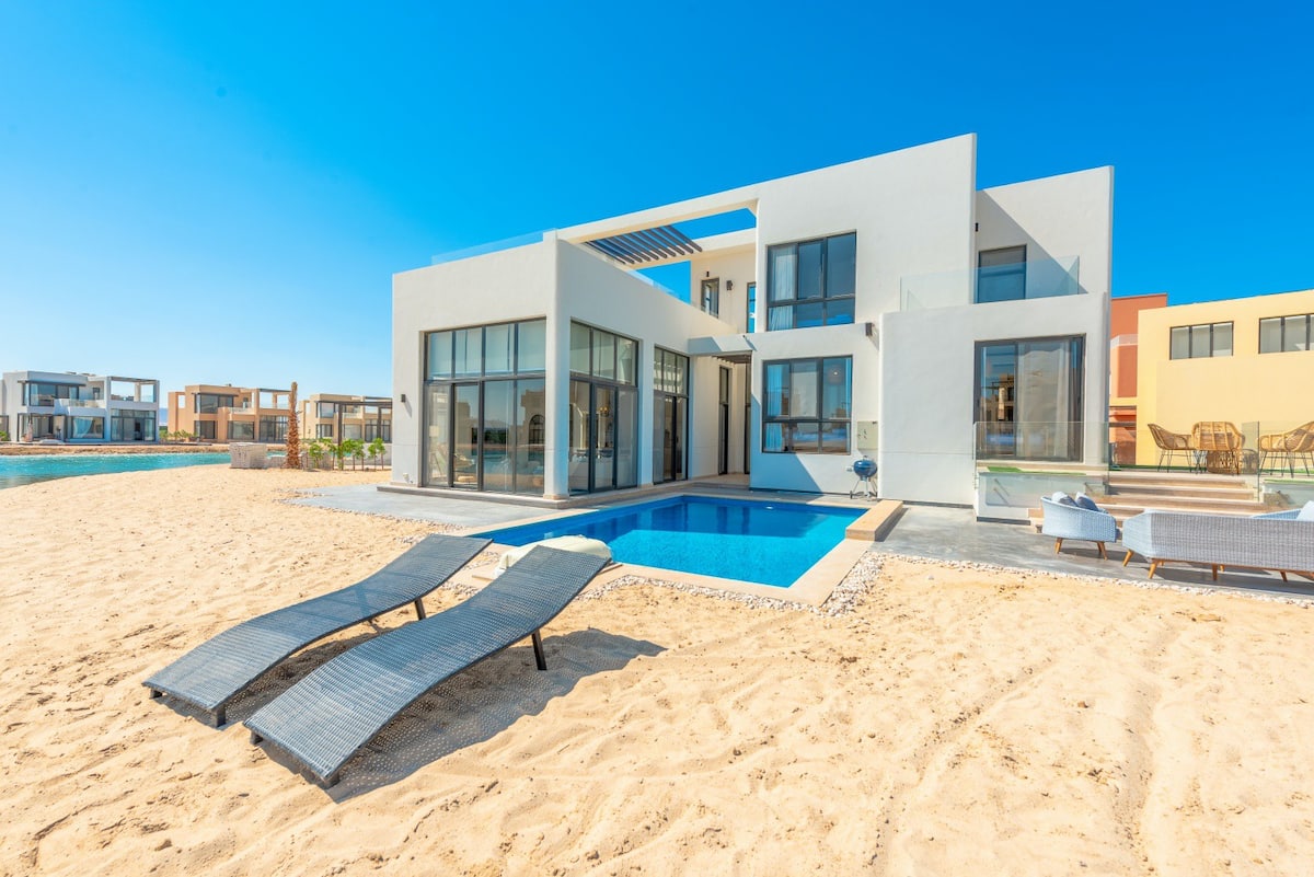  Villas