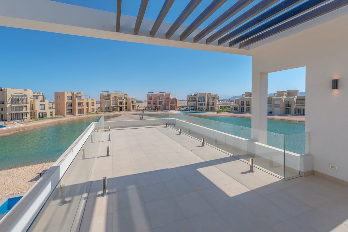  Villas