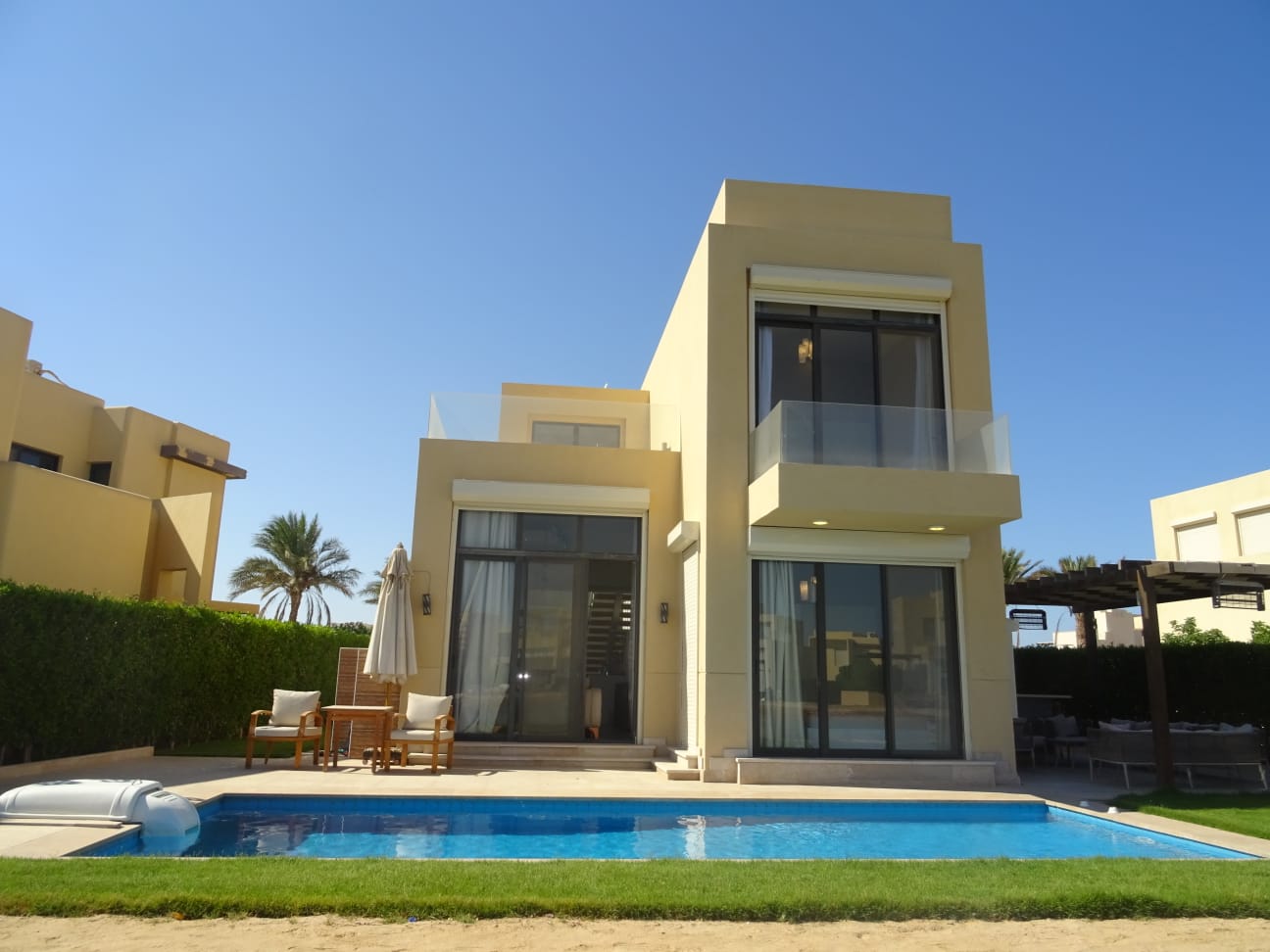  Villas