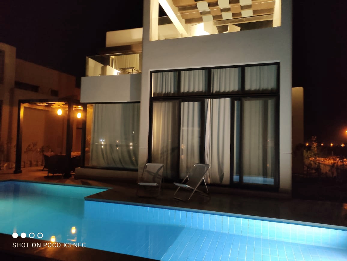  Villas