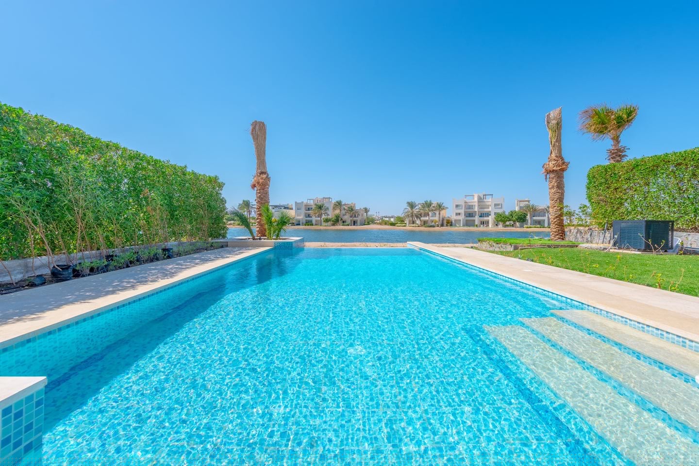  Villas