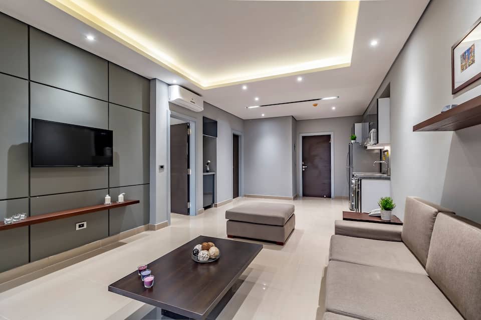  Apartments