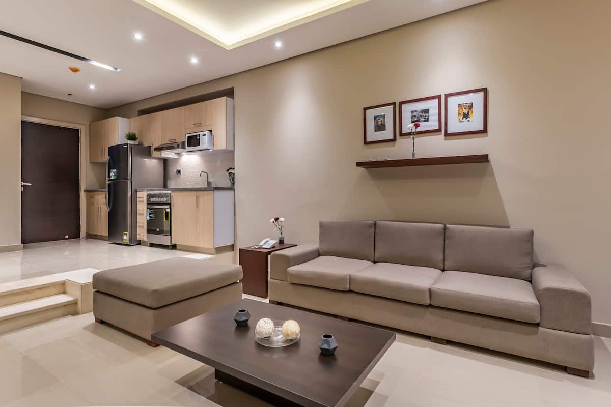  Apartments