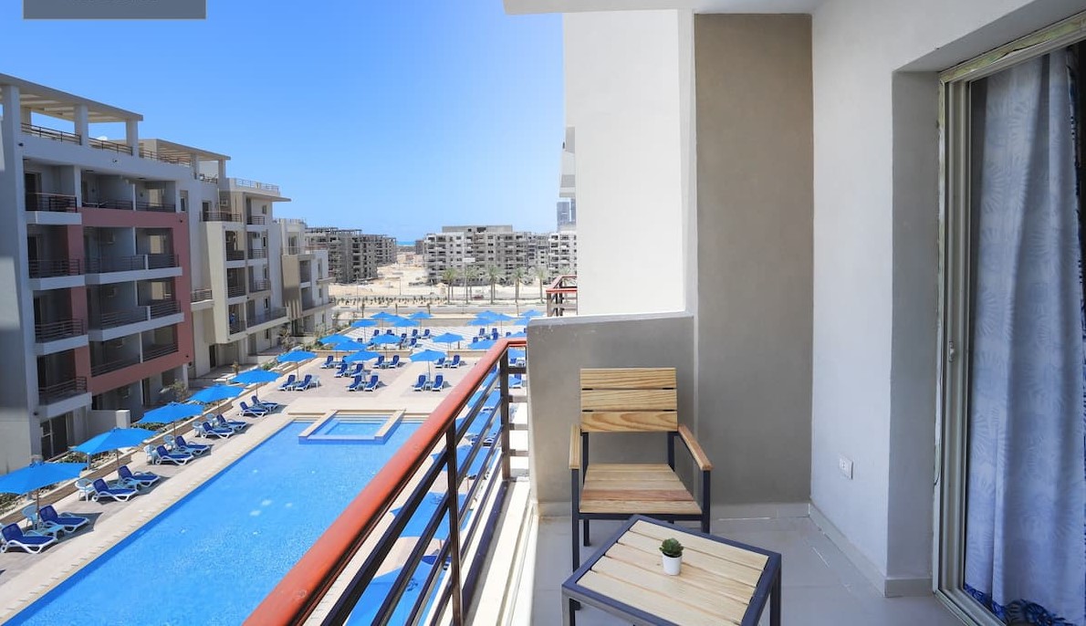  Apartments