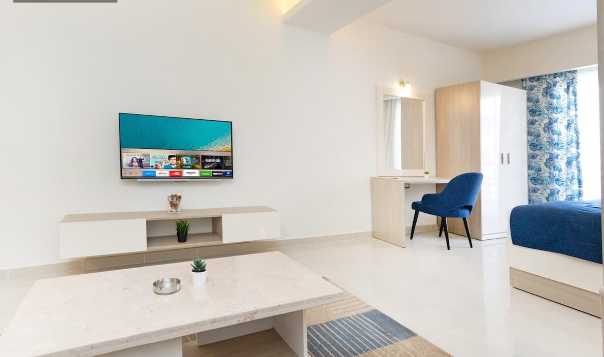  Apartments