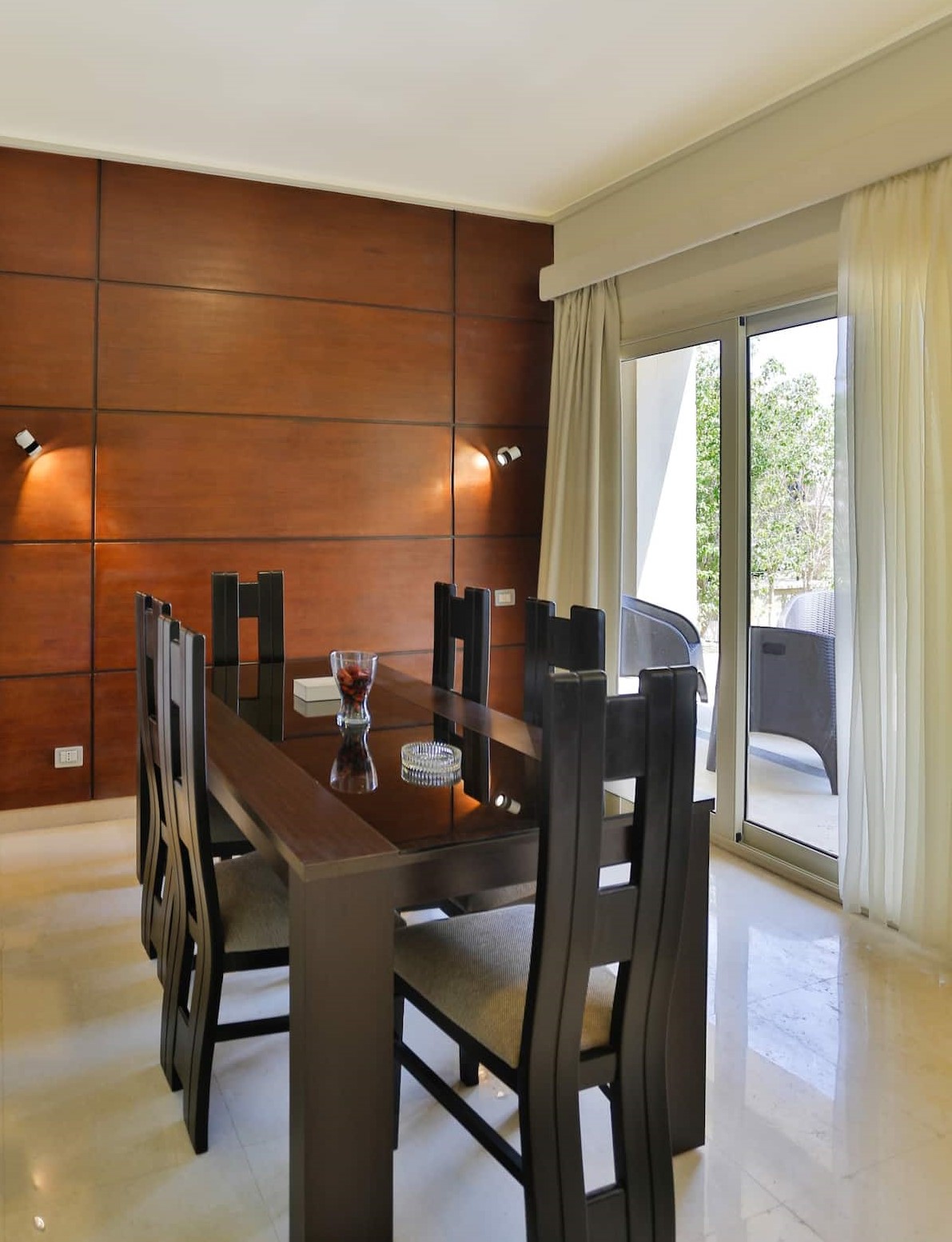  Apartments