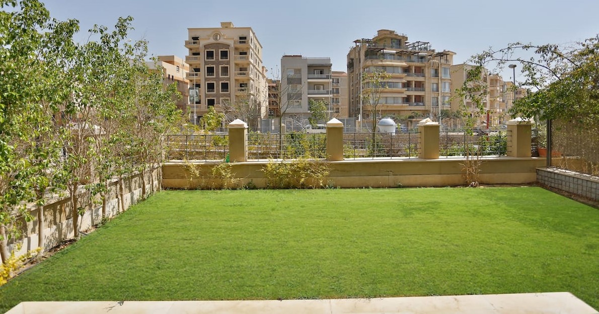  Apartments