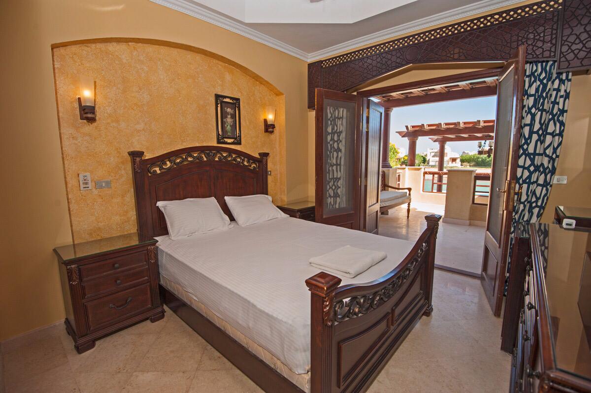  Villas