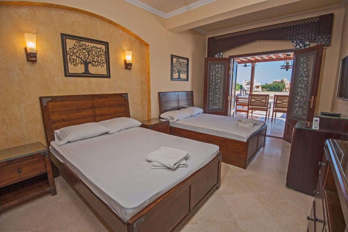  Villas