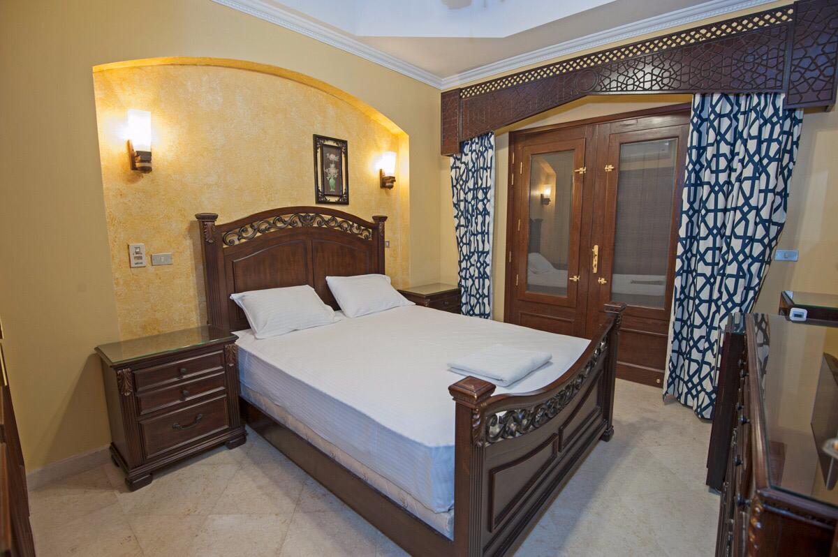  Villas