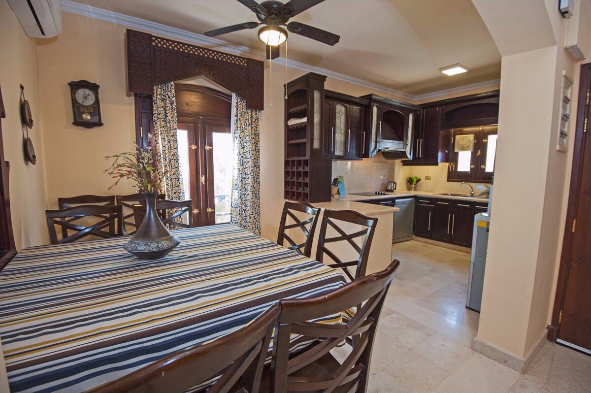  Villas
