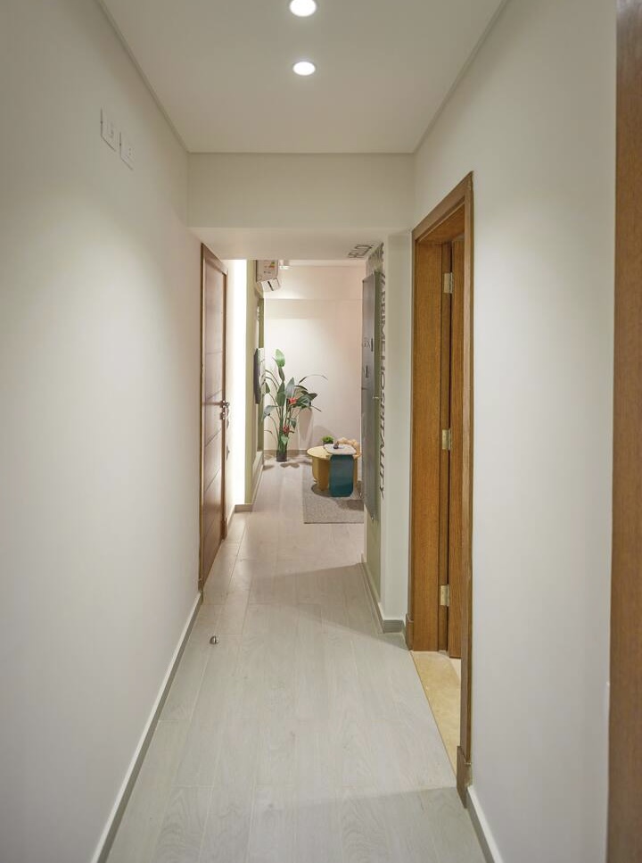  Apartments