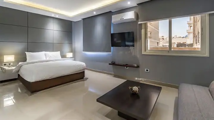  Apartments