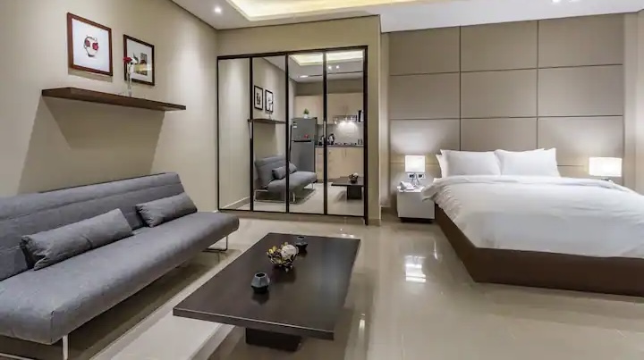  Apartments